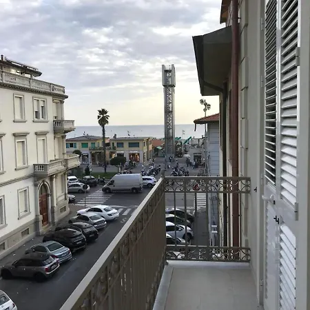 Front Viareggio