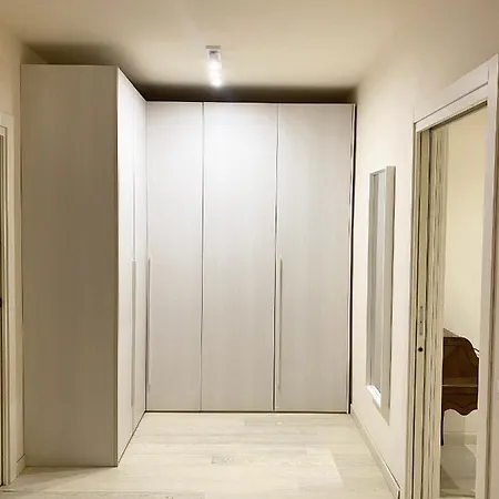 Lägenhet Front Viareggio